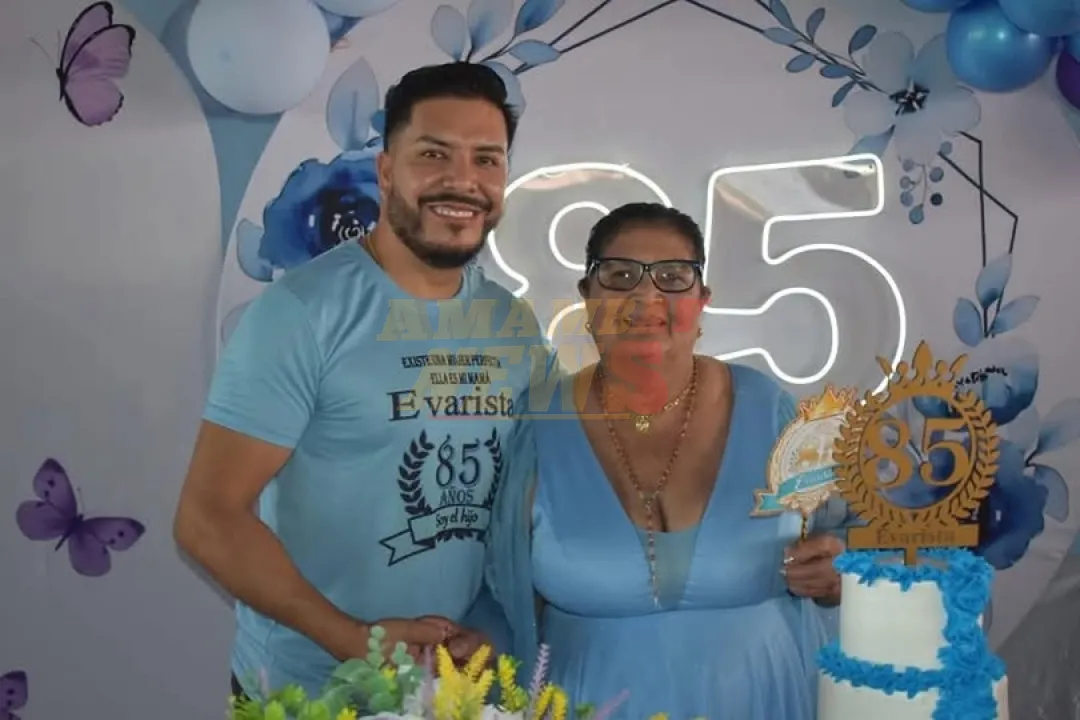 Fallece la mamá de Carlos Portillo