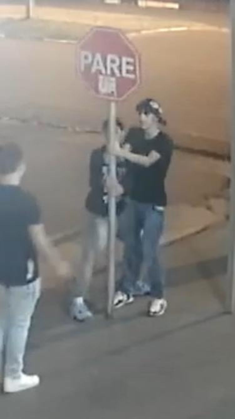 Piden identificar a inadaptados que destruyeron señal de tránsito en Pedro Juan Caballero
