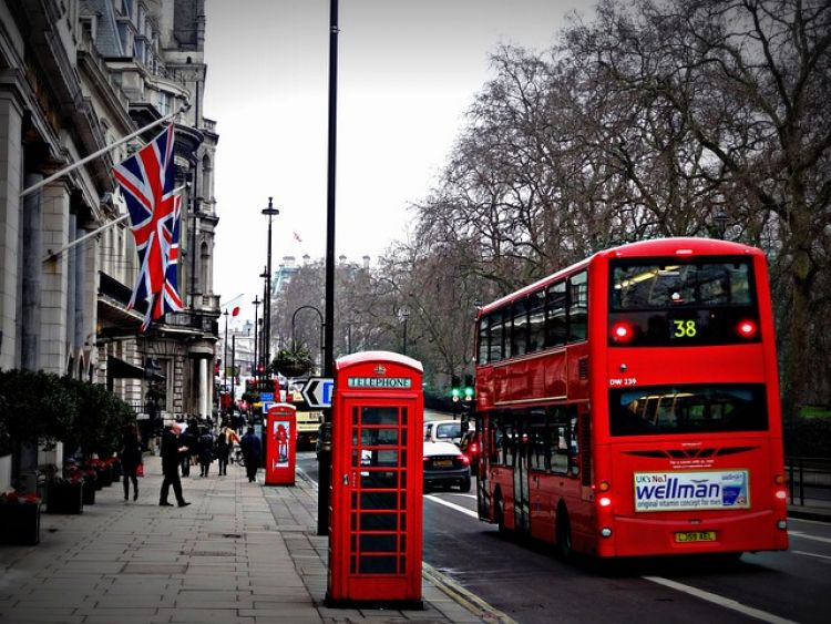 Inglaterra, Escocia e Irlanda del Norte pasan 24h sin muertos por Covid