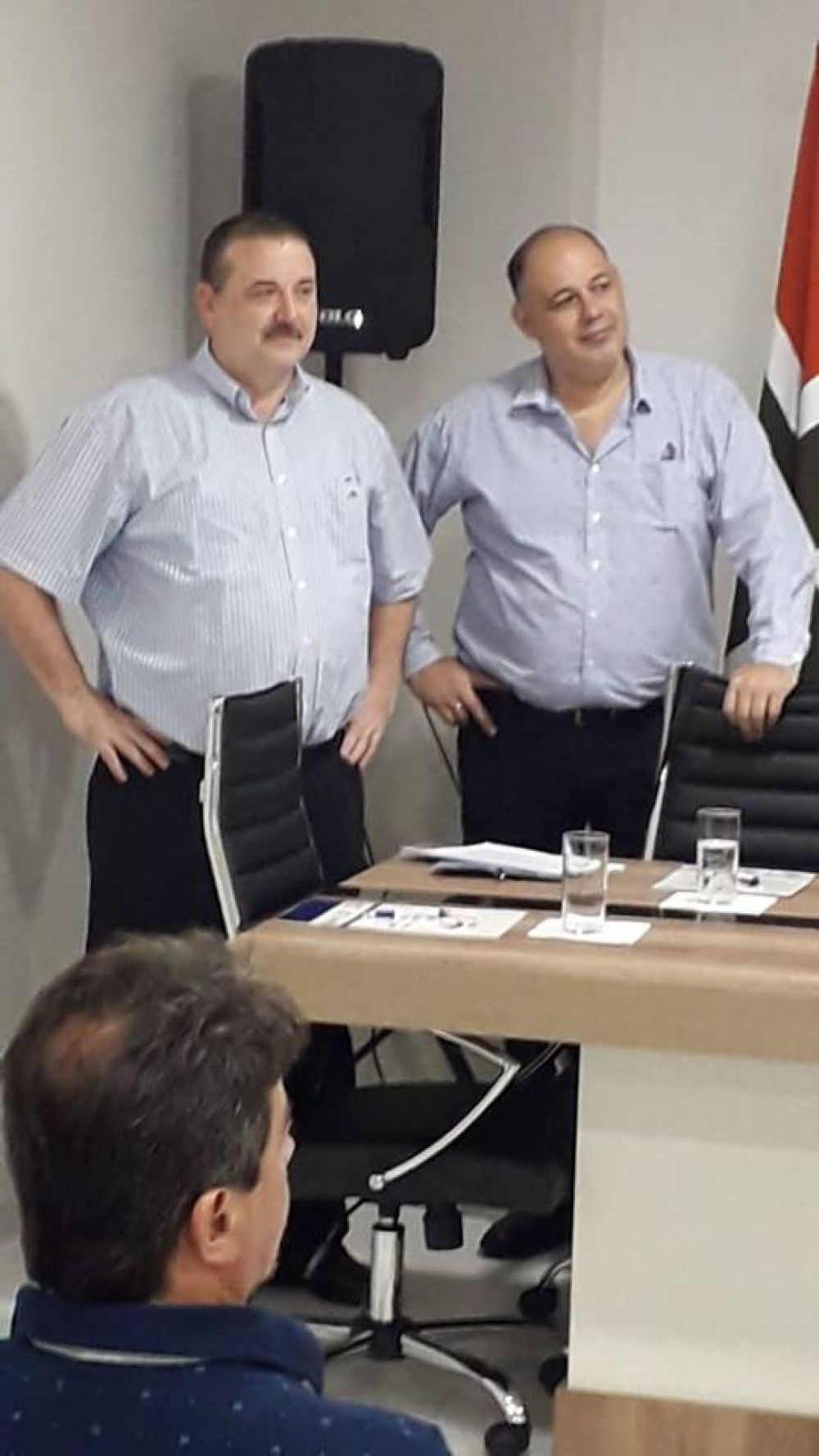 Ancho y Chiquito Vale, ausentes en reunión sobre urnas electronicas