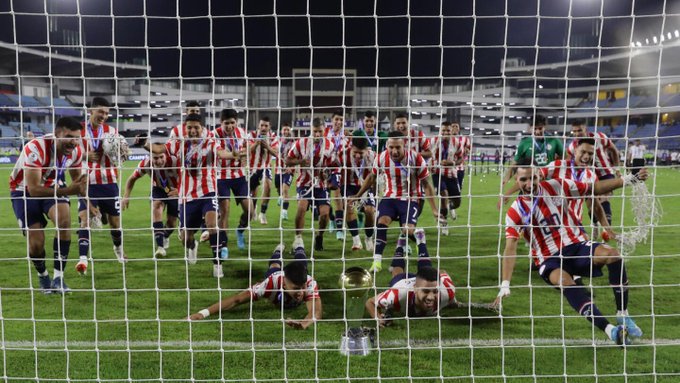 La vuelta de los campeones