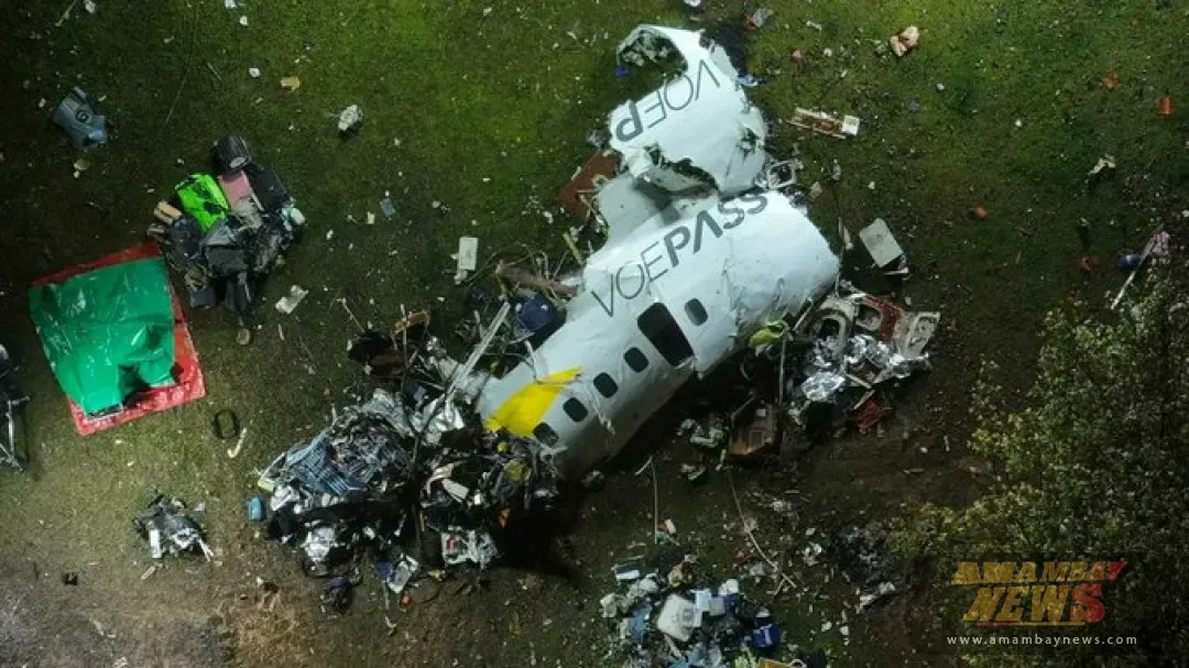 Extraen información de las cajas negras del avión de pasajeros que cayó en Brasil