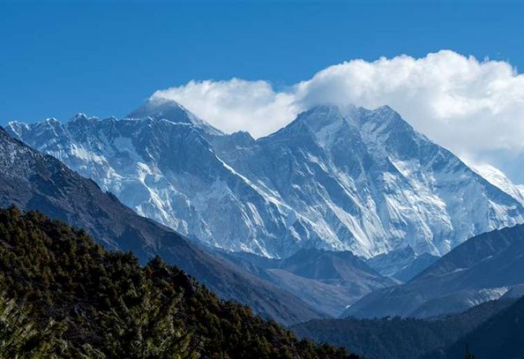 El Everest se eleva, tras acuerdo entre China y Nepal