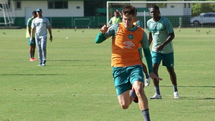 Chapecoense suspende sus actividades por múltiples contagios