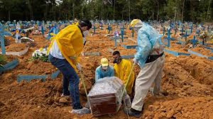 Covid: Brasil registra 318 muertes en 24 horas