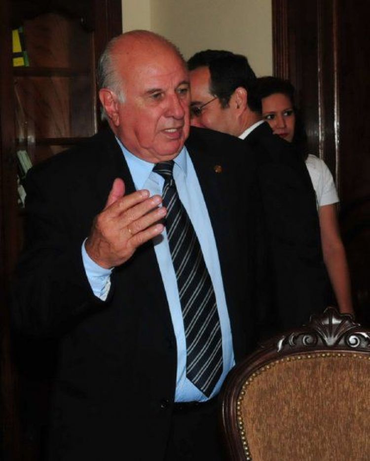 ARP pide por la liberacin de scar Denis en su 135 aniversario