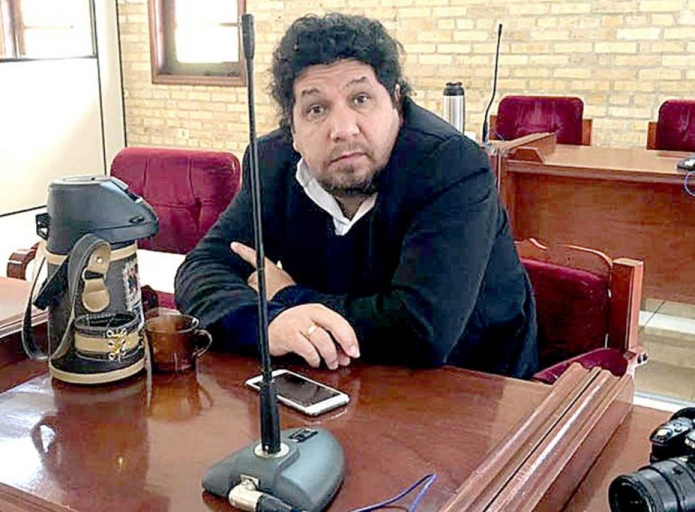 Kelembu admite que le será difícil hacer el rekutú en la Junta Municipal