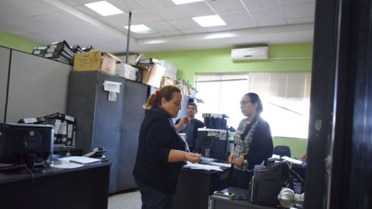 Fiscalía allana Gobernación de Guairá tras denuncia de la SET