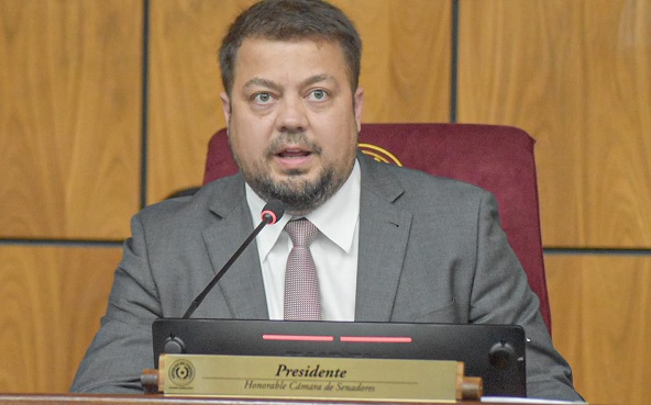 Soroka expone razones de voto para expulsar a González