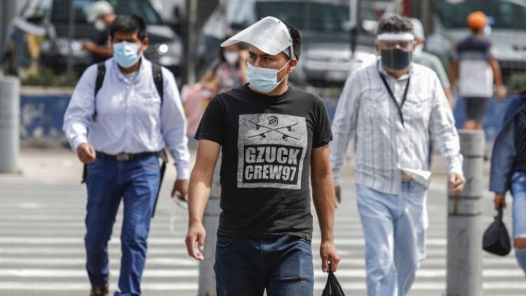 Perú registra récord de 294 muertos en un día por COVID-19