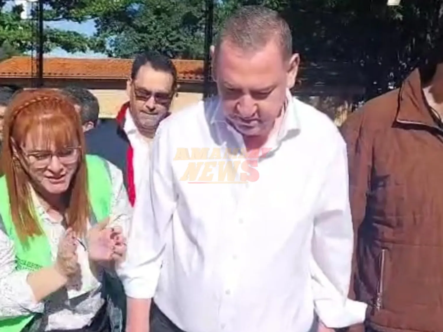TSJE echa a funcionaria que hizo hurras a Zacarías Irún en votación