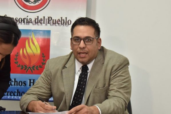 Funcionaria de la Defensoría fue removida por “inconducta”, afirma Miguel Godoy