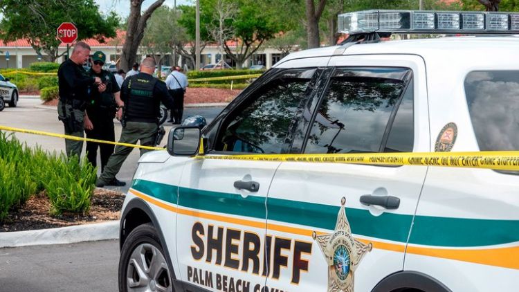 EEUU: dos adultos y un niño murieron en un tiroteo en un supermercado de Florida