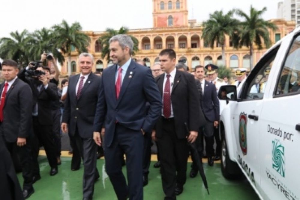 Marito se niega a prescindir de los corruptos en su gobierno, dicen