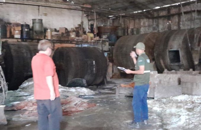 Mades interviene curtiembre en Carapeguá