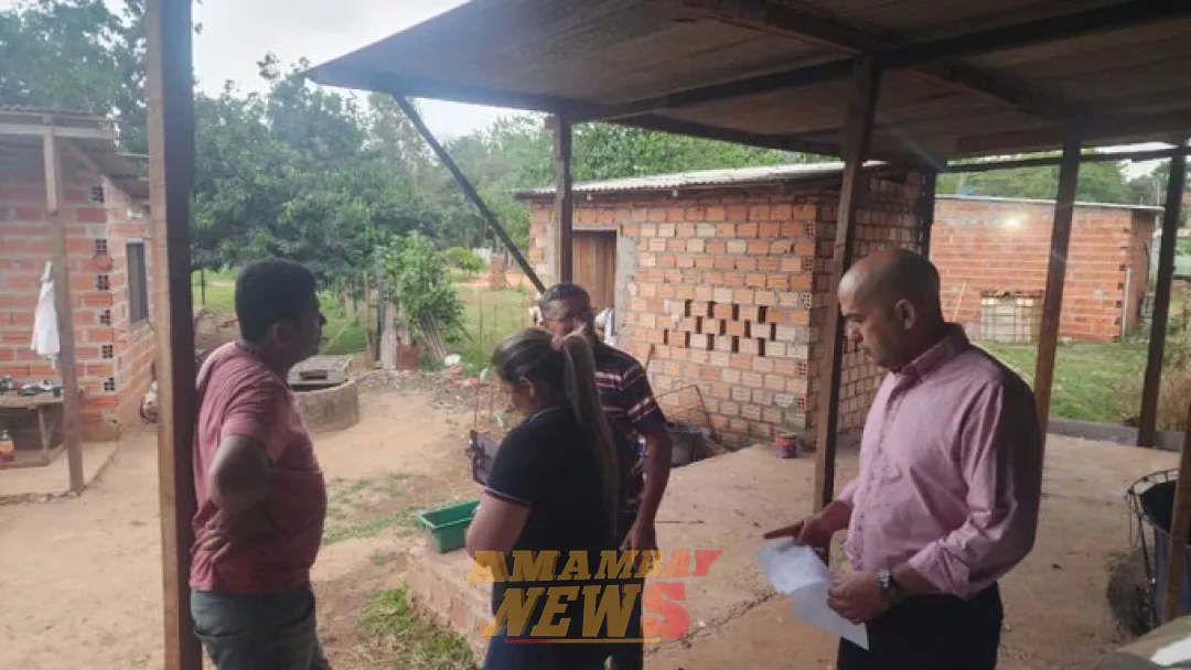 Fiscalía imputa a docente que realizaba riñas de gallos en su vivienda