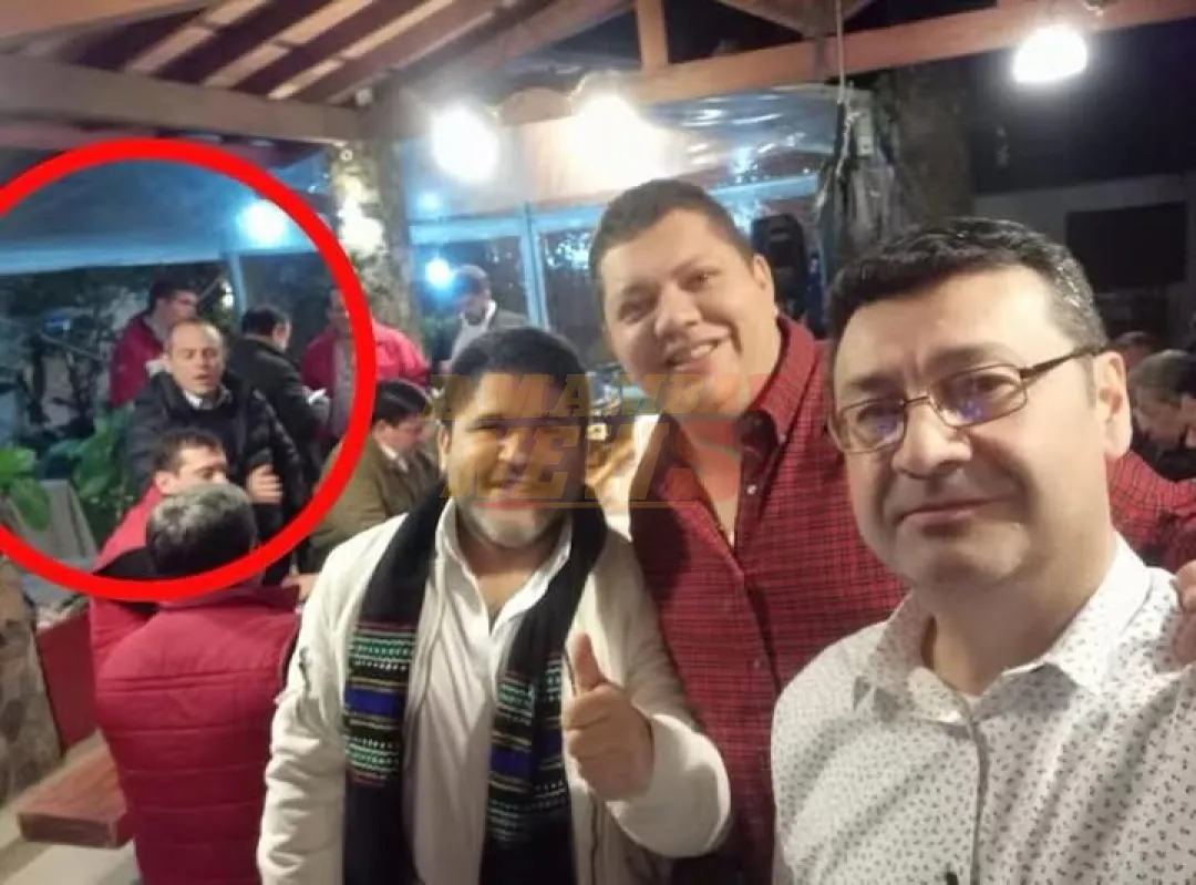 El contralor acusador de Miguel Prieto es un hurrero Cartista y con esta foto se comprueba