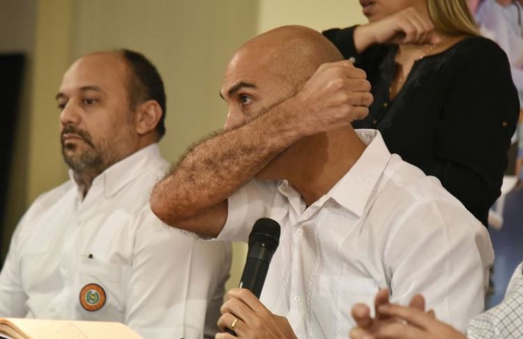 Senado insta a renunciar a Mazzoleni, Rolón y Sequera por gestión deficiente