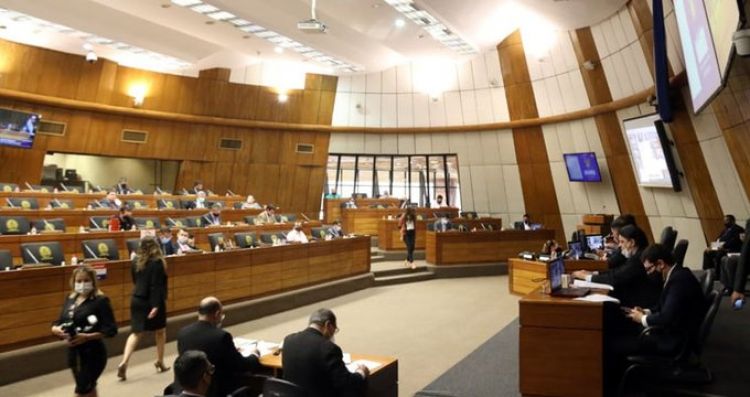 Diputados sancionan ley que permitirá a la Contraloría auditar las binacionales