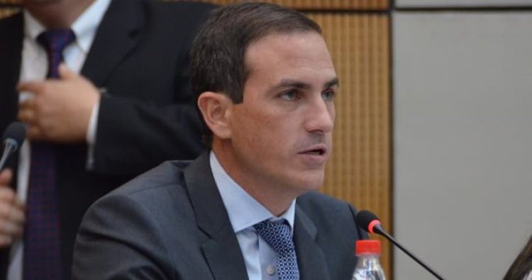 Senador Rasmussen espera una alta participación este domingo