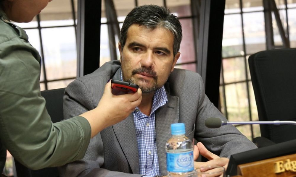 Diputado Acosta: "De Marito de la gente a Marito de Cartes"