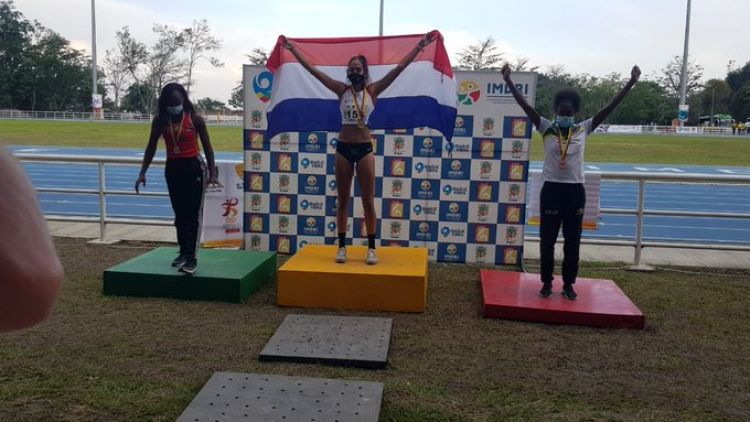 Bandera paraguaya en Colombia: Ana Paula Argello gana medalla de oro