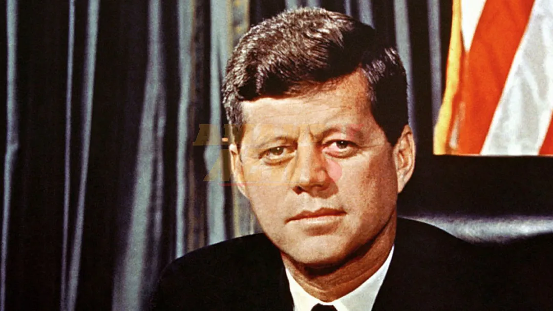 Gobierno de EEUU desclasifica archivos confidenciales sobre el asesinato de JFK