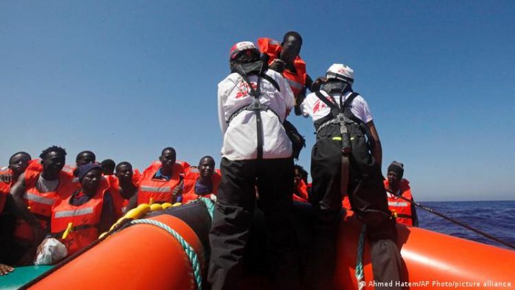 Médicos sin Fronteras rescata a 101 migrantes en el Mediterráneo