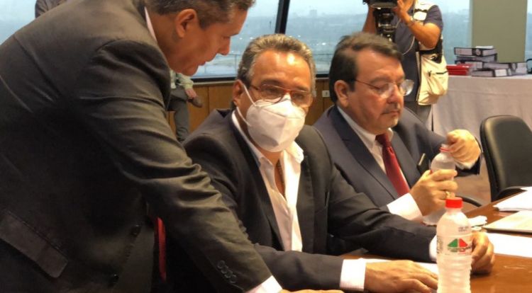 Hugo Javier comparece ante comisión que estudia pedido de intervención en Central