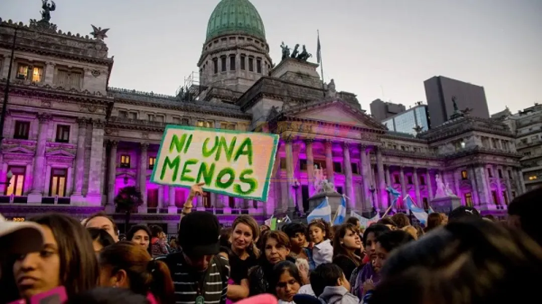 Diez años de “Ni Una Menos”: El impulso argentino tras un caso similar al de Fernanda