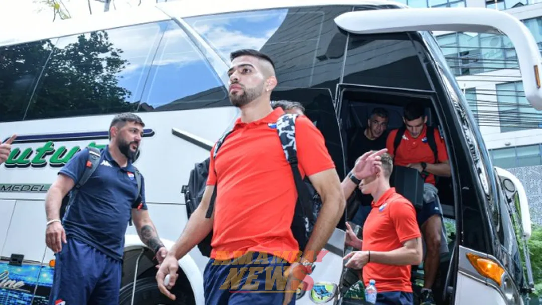 Gustavo Alfaro llama a Daniel Rivas ante lesión de Santiago Arzamendia