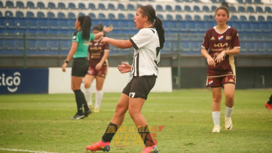 Libertad grita campeón en Femenino