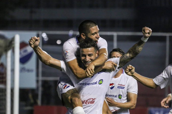 Nacional ganó y mantiene su condición de líder