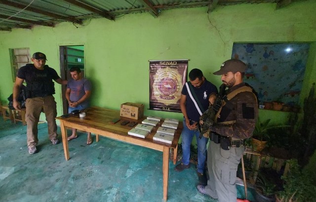 SENAD capturó a brasileño y paraguayo con varios paquetes de cocaína en PJC