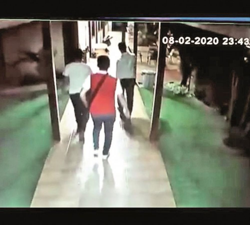 Trasladan a policías salpicados en escándalo de extorsión en San Pedro