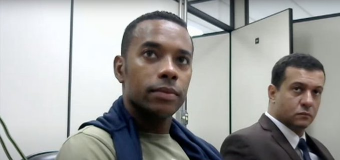 Robinho no salió en Semana Santa
