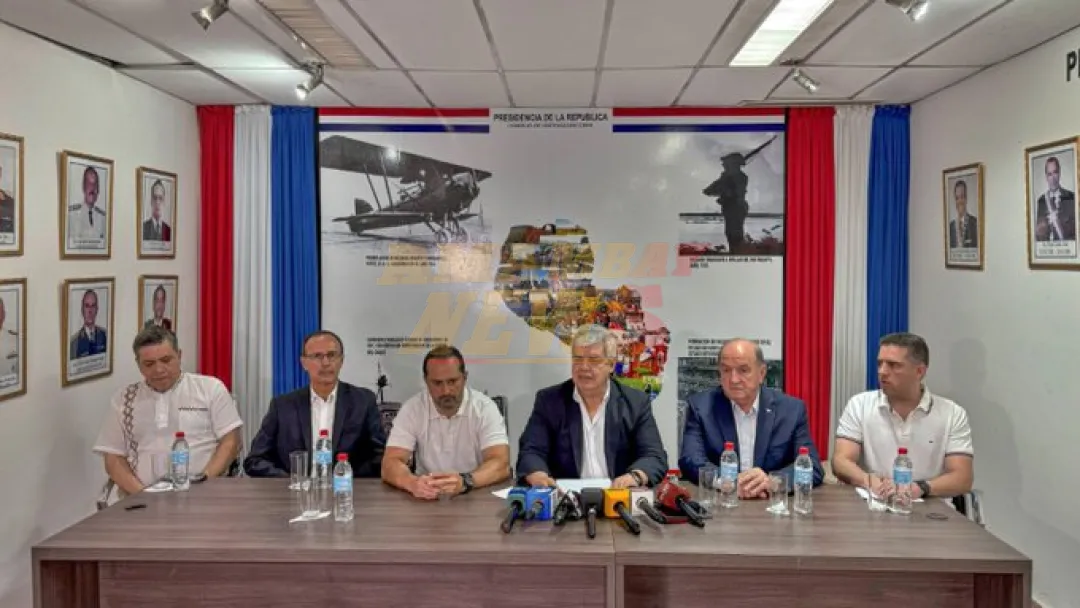 Gobierno hizo el ridículo ante la DEA, afirma abogado