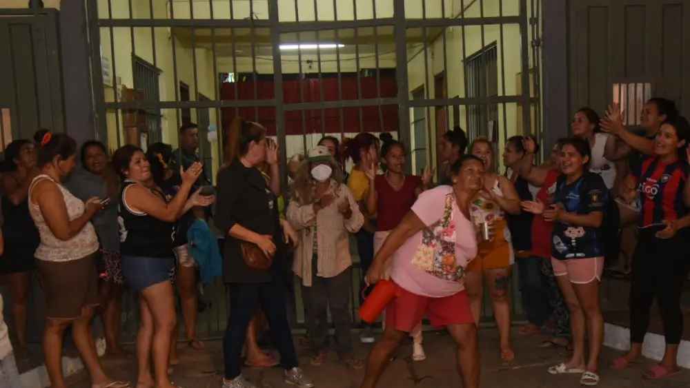 Tensión en Tacumbú: Exigen presencia de autoridades tras declaraciones de ministro
