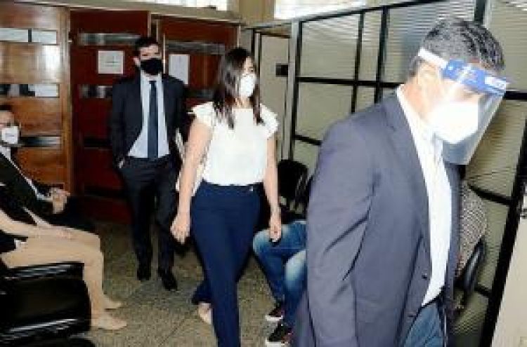 Piden salida procesal para miembros del clan Ferreira por facturas falsas