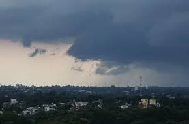 Meteorología alerta sobre lluvias intensas y tormentas en la Región Oriental y ola de calor para el fin de semana