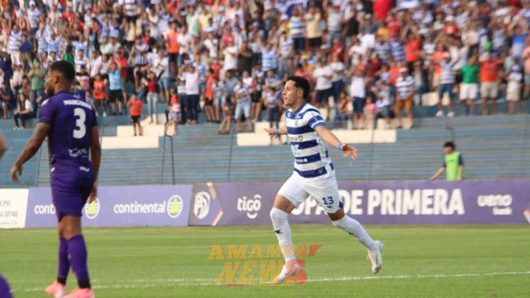 El Gallo vuelve a ganar y sigue soñando