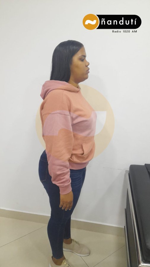 Mujer pretendía ingresar al país con un pasaporte falso