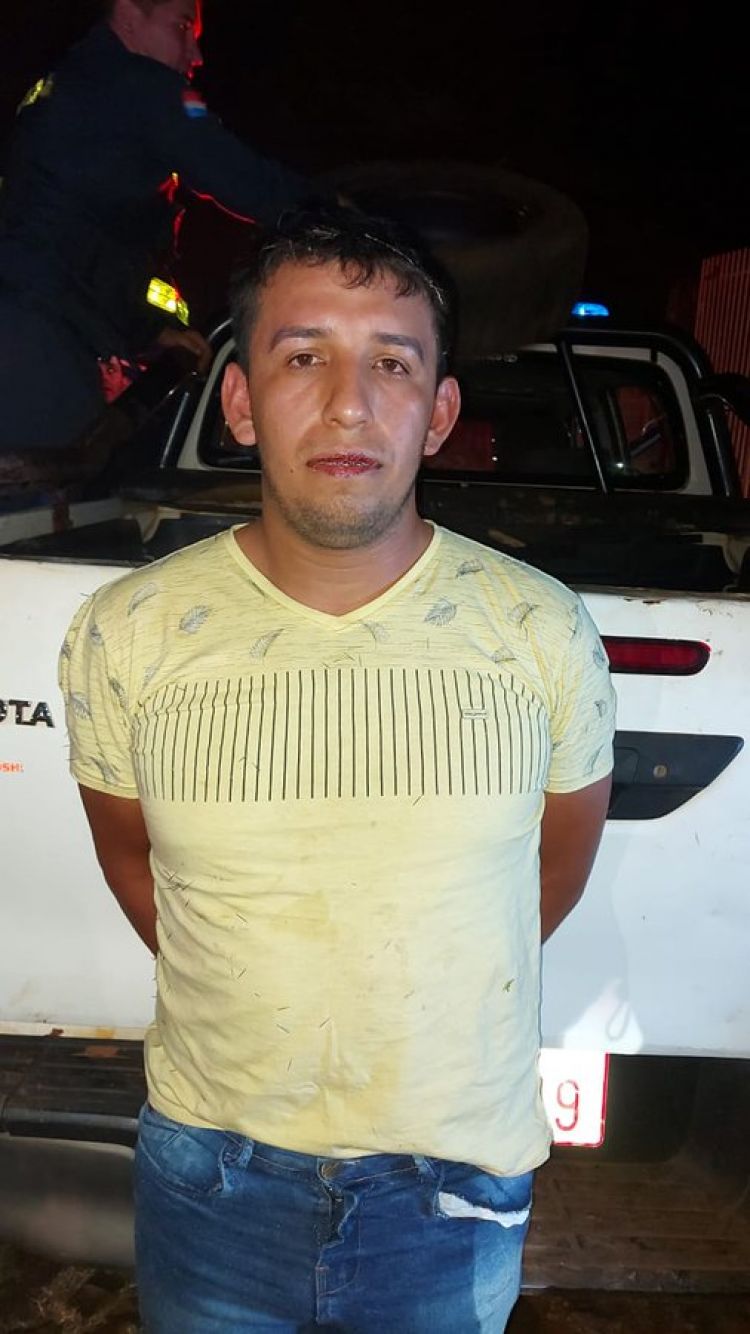 Robacoches detenido tras persecución y tiroteo en CDE