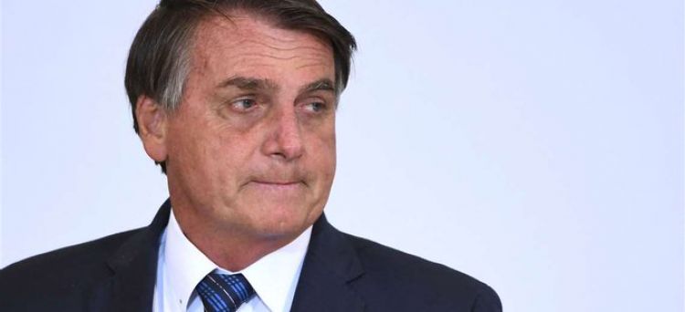 Bolsonaro llama "idiotas" a quienes piden comprar vacunas anticovid