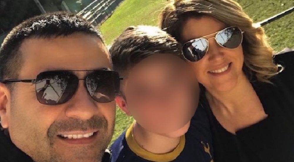 Roberto Pérez contiene a su hijo ante ausencia de Cynthia Tarragó