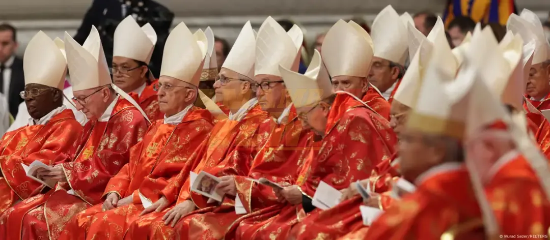 Cardenales llaman a la unidad antes de cónclave vaticano