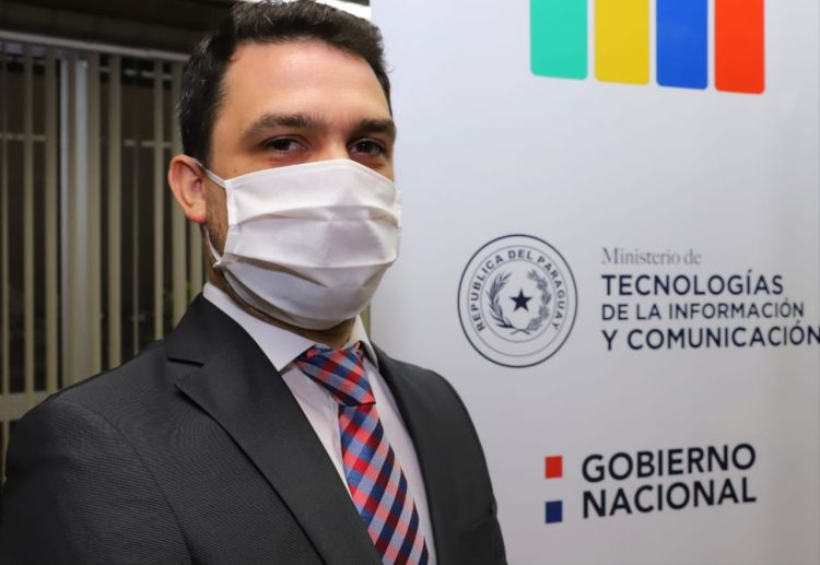 Designan a Saguier Caballero como ministro interino de Comunicación