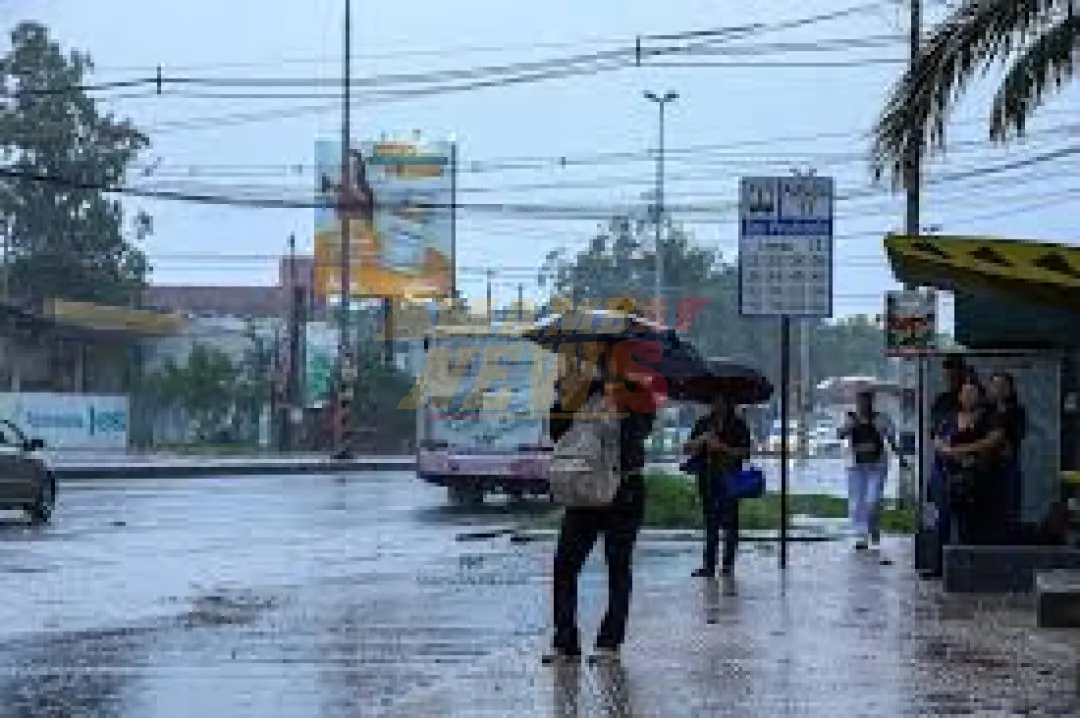 Anuncian día fresco a cálido, lluvias y ocasionales tormentas eléctricas