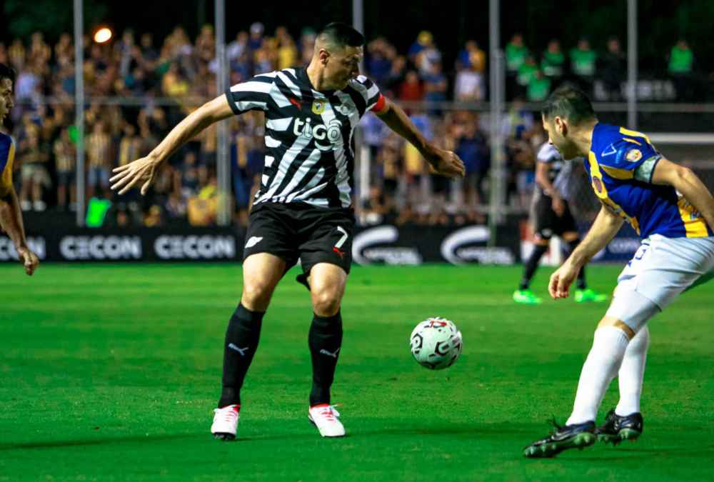 Libertad parece empezar a asegurar el camino al bicampeonato