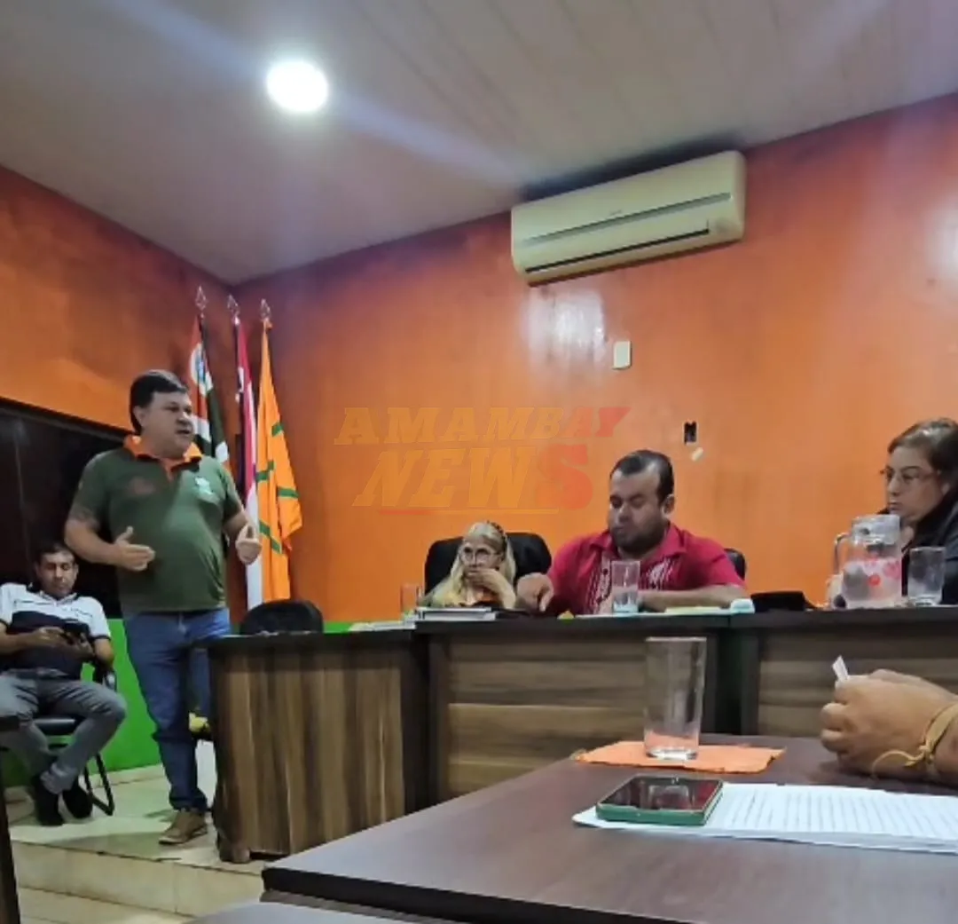 VIDEO: Intendente y concejal casi llegan a los golpes en Capitán Bado